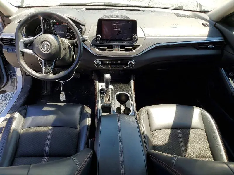 2023 NISSAN ALTIMA SR  