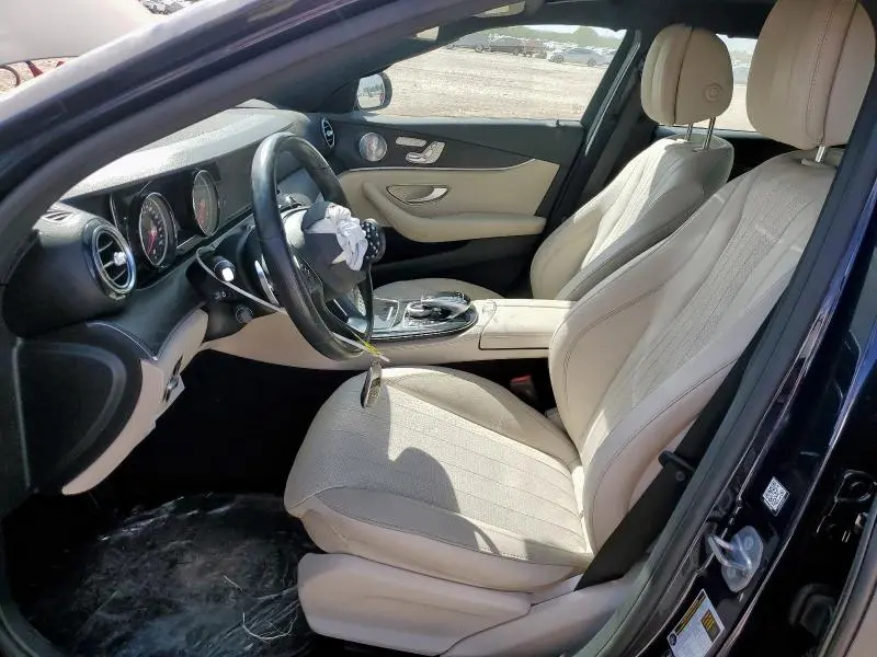 2017 MERCEDES-BENZ E 300 4MATIC  