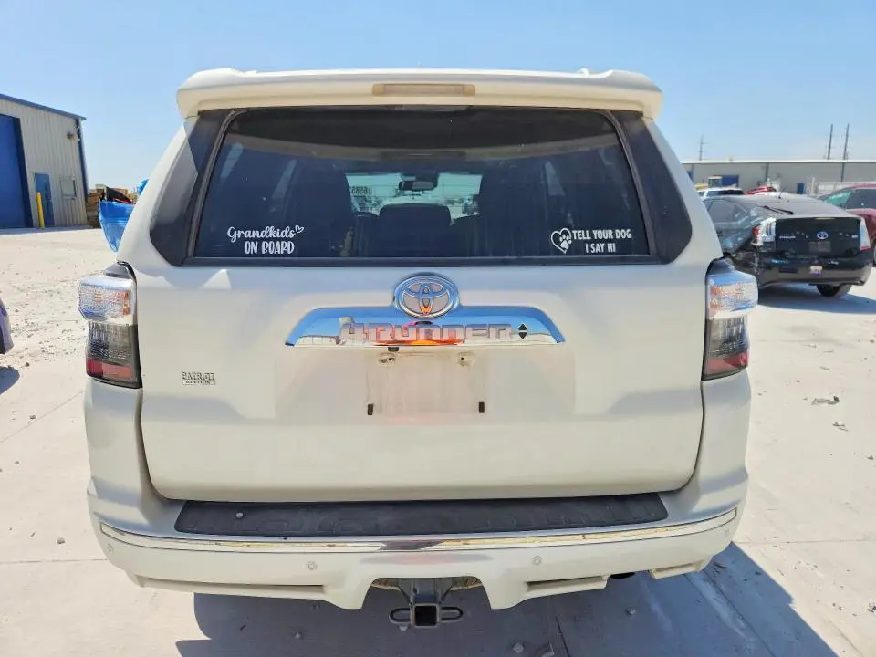 2022 TOYOTA 4RUNNER LIMITED  
