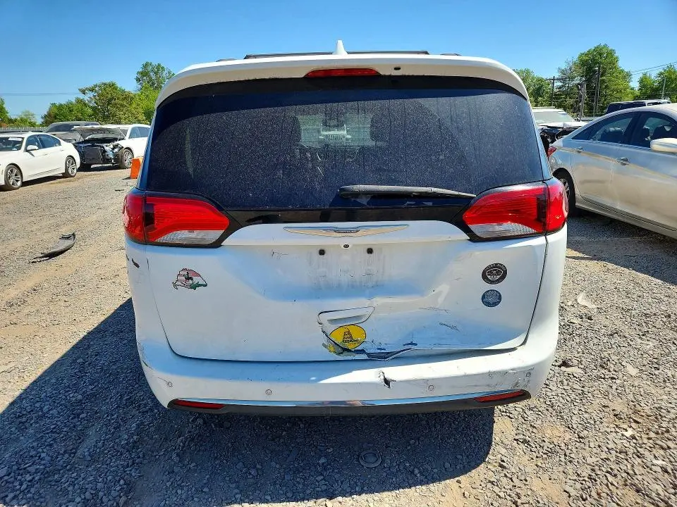 2017 CHRYSLER PACIFICA TOURING L  