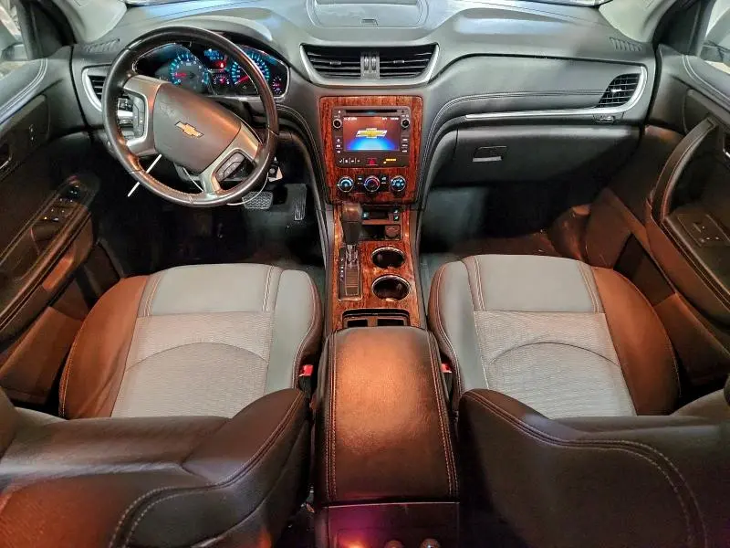 2013 CHEVROLET TRAVERSE LT  