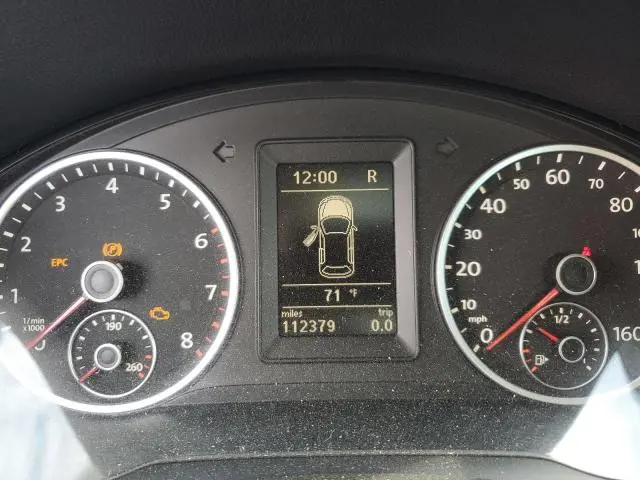 2011 VOLKSWAGEN TIGUAN S  