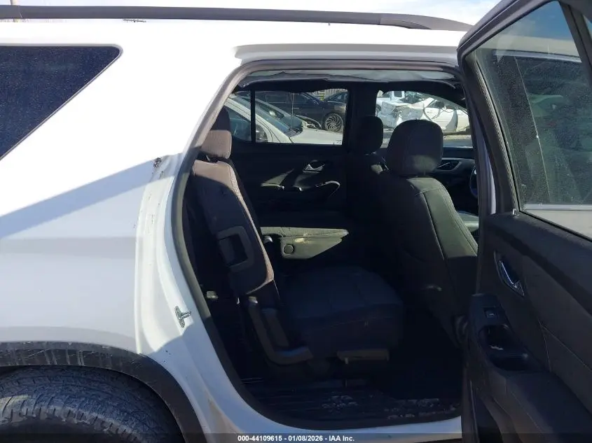 2022 CHEVROLET TRAVERSE FWD 2FL CLOTH