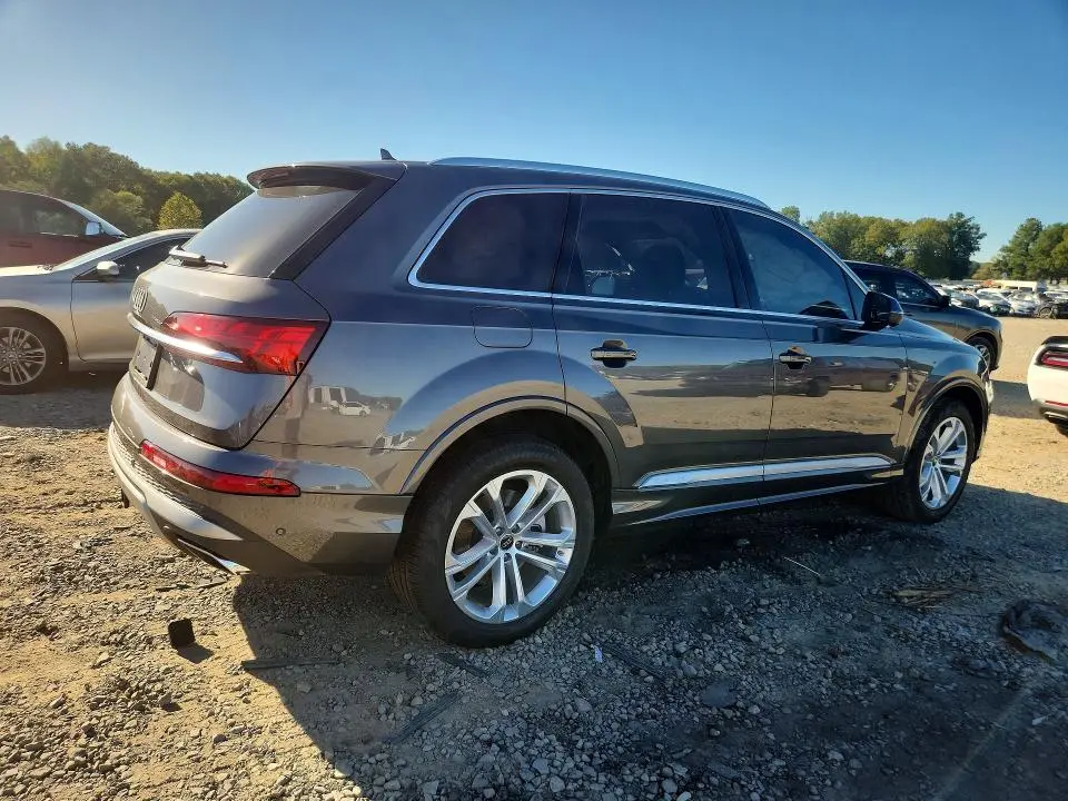 2025 AUDI Q7 PREMIUM PLUS  