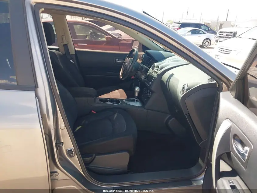 2012 NISSAN ROGUE S