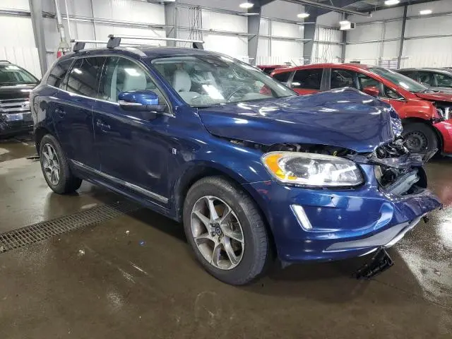 2015 VOLVO XC60 T6 PLATINUM  