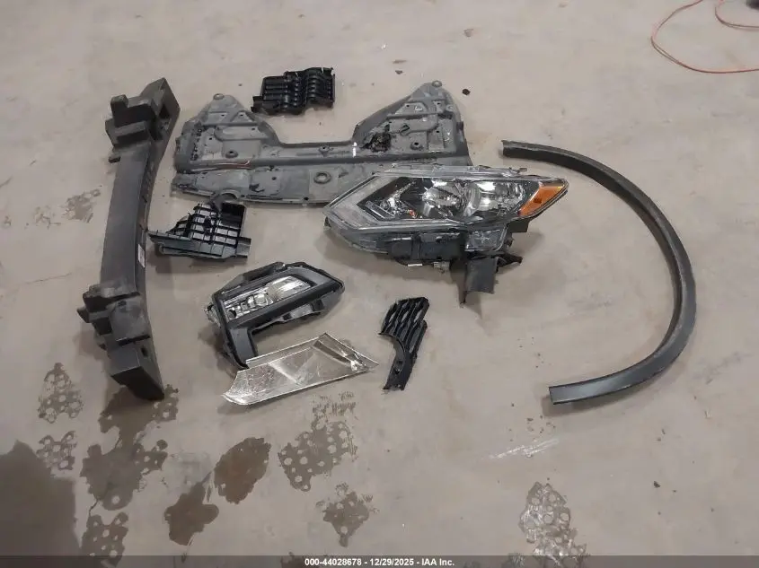 2020 NISSAN ROGUE SL FWD