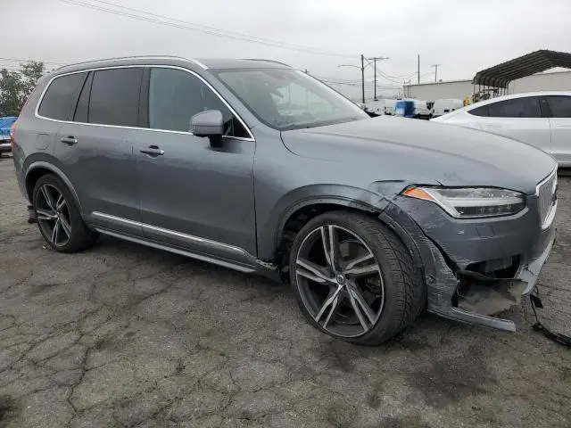 2017 VOLVO XC90 T8
