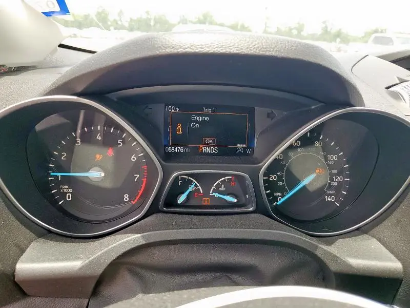 2017 FORD ESCAPE SE  