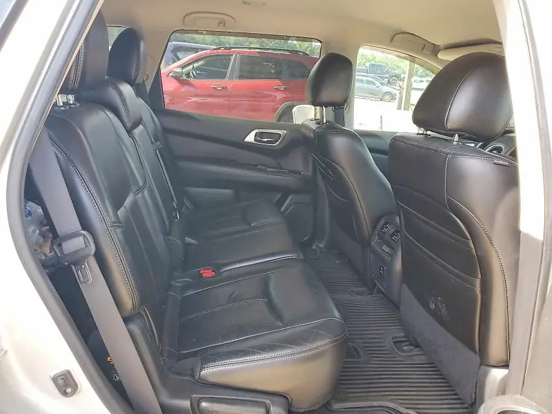 2013 NISSAN PATHFINDER S  