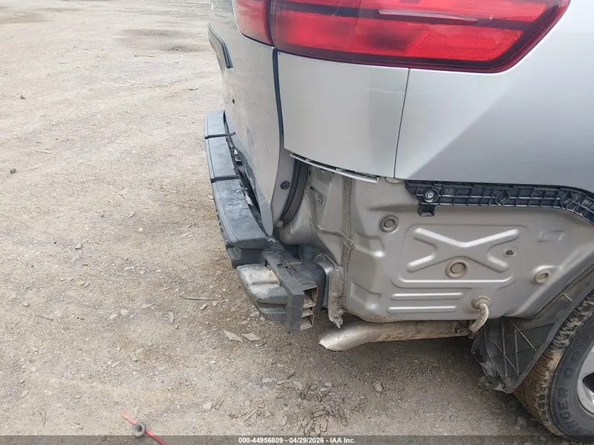 2020 TOYOTA SIENNA L