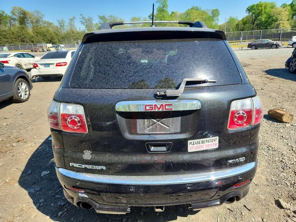 2012 GMC ACADIA DENALI  