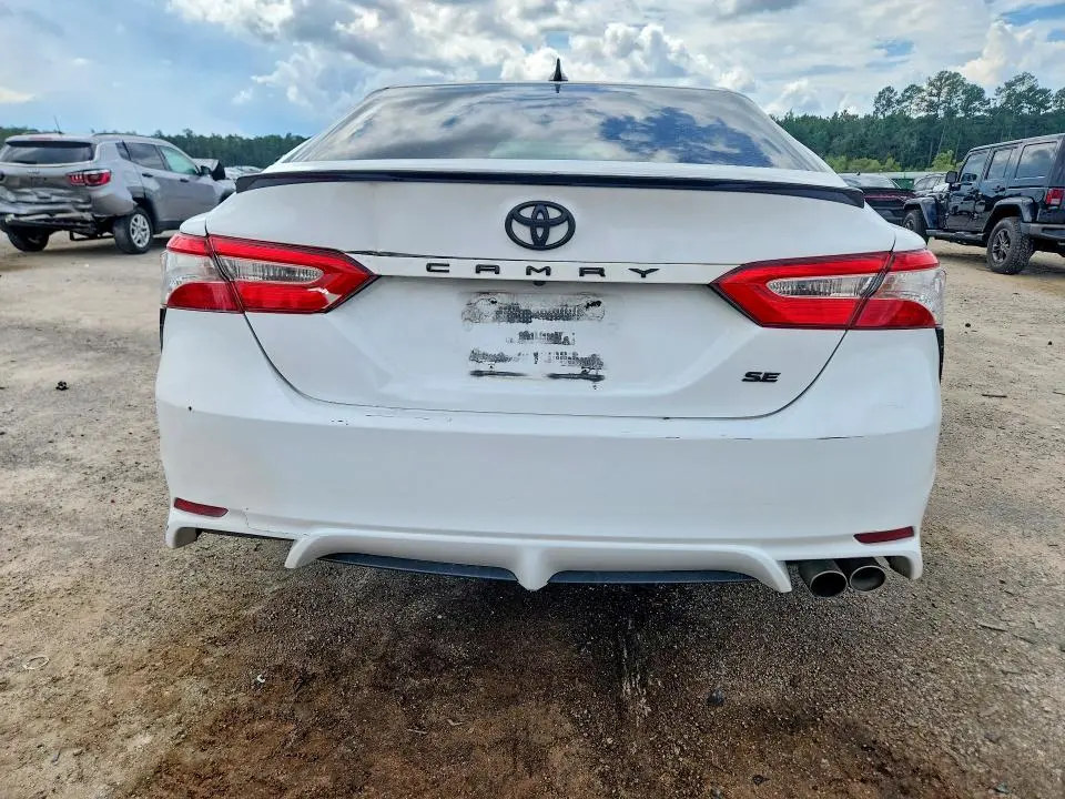 2020 TOYOTA CAMRY SE NIGHTSHADE  