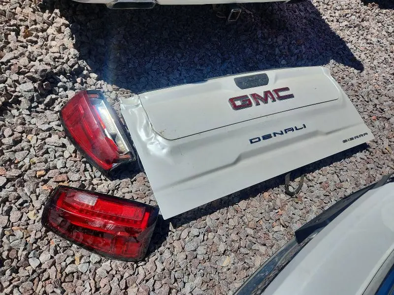 2020 GMC SIERRA K1500 DENALI  