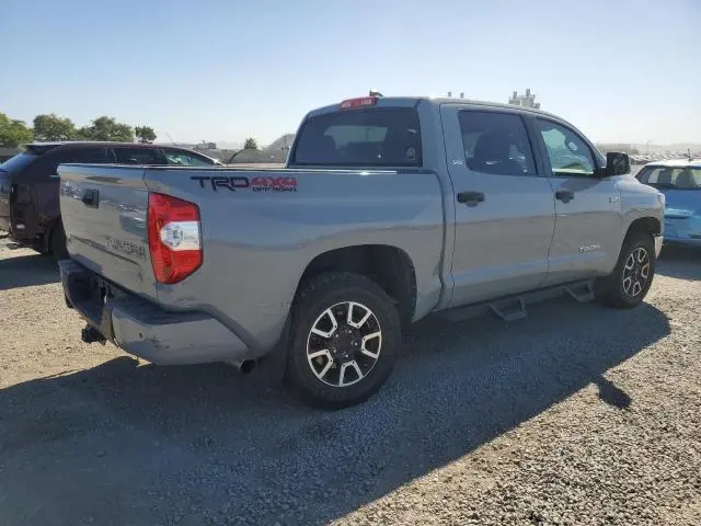 2020 TOYOTA TUNDRA CREWMAX SR5  
