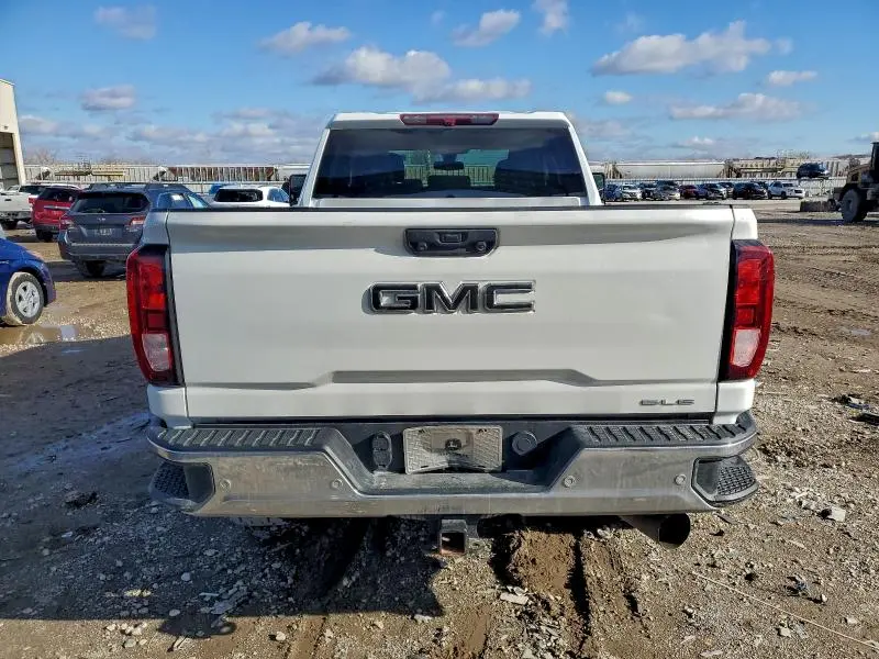 2021 GMC SIERRA K2500 SLE  