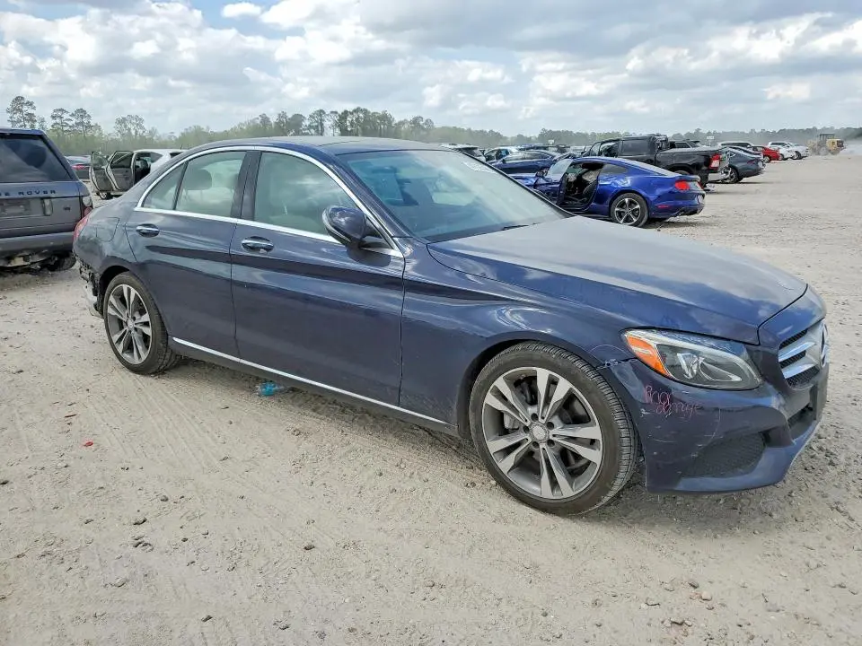 2016 MERCEDES-BENZ C 300  