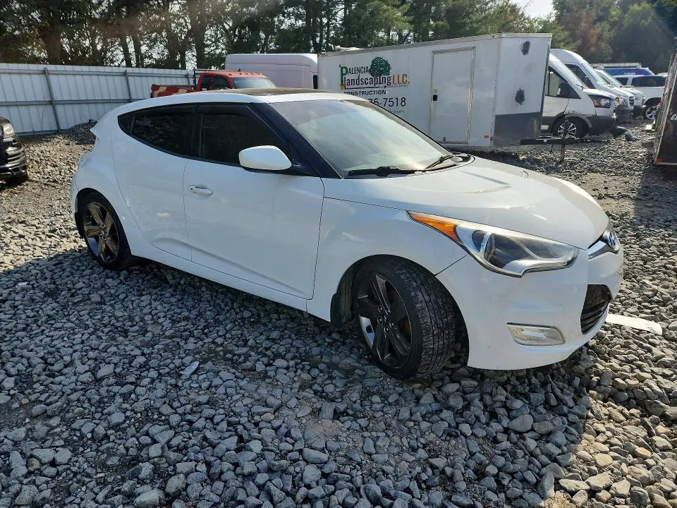 2012 HYUNDAI VELOSTER BASE  