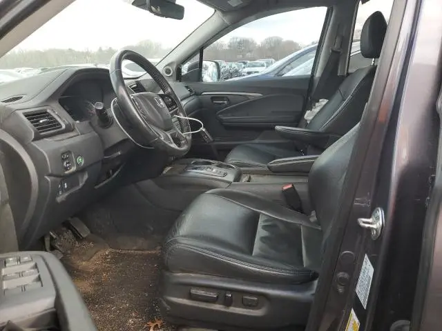 2021 HONDA PILOT SE  