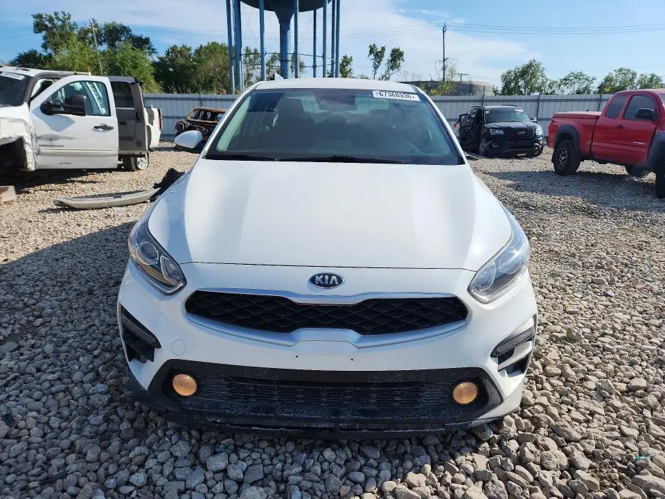 2021 KIA FORTE FE  