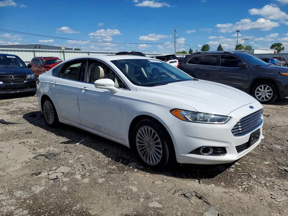 2016 FORD FUSION TITANIUM  