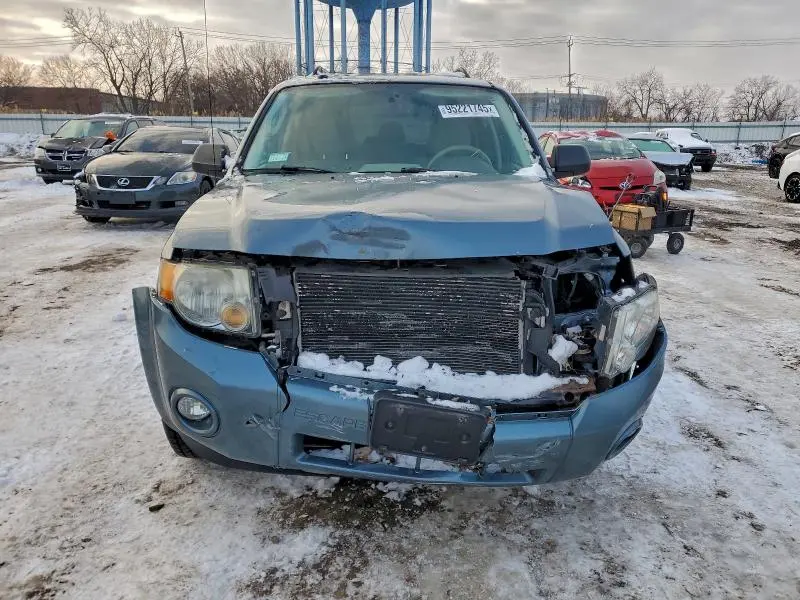 2011 FORD ESCAPE XLT  