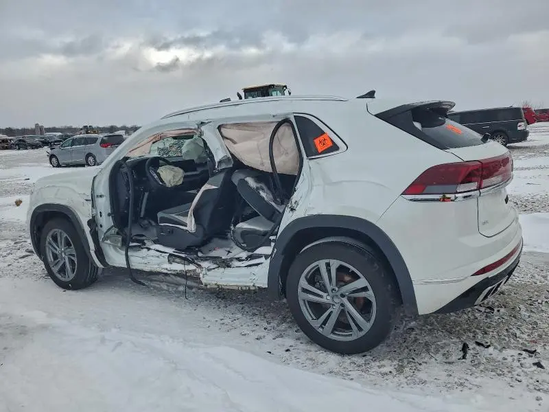 2024 VOLKSWAGEN ATLAS CROSS SPORT SEL R-LINE  