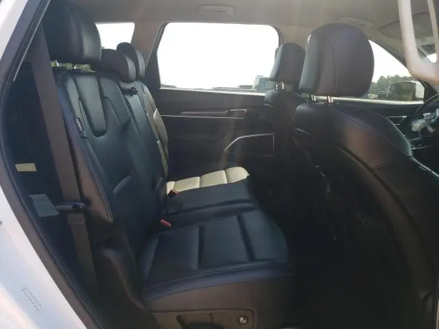 2024 KIA TELLURIDE LX  