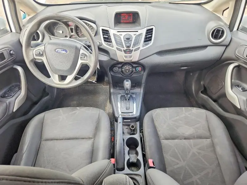 2013 FORD FIESTA SE  