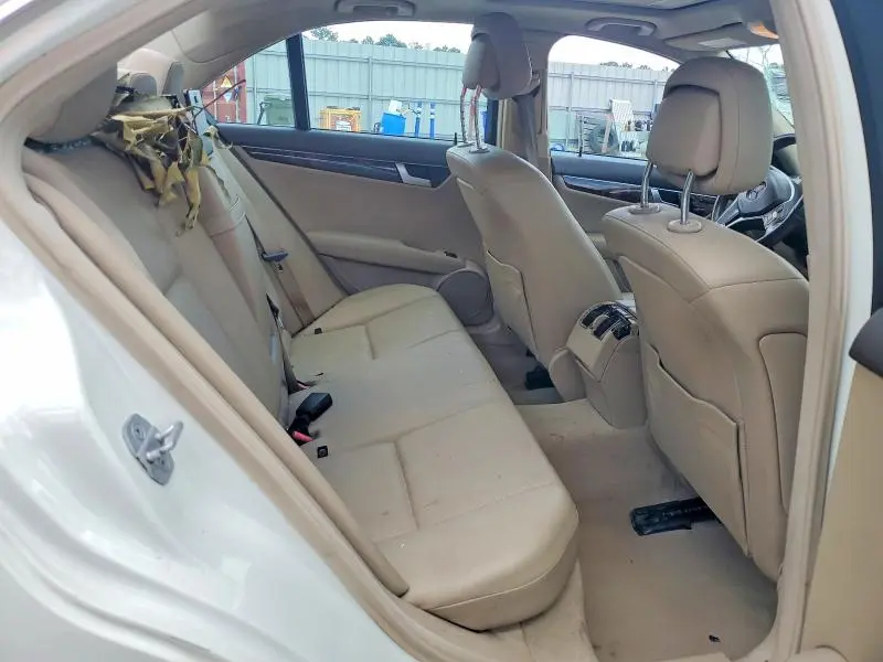 2012 MERCEDES-BENZ C 250  