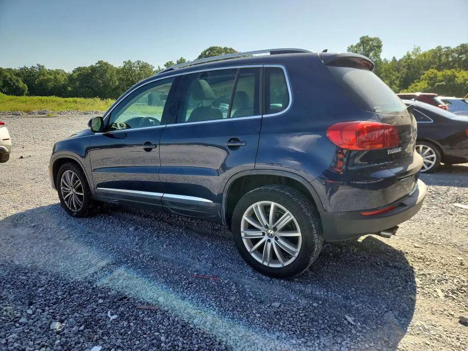 2014 VOLKSWAGEN TIGUAN S  