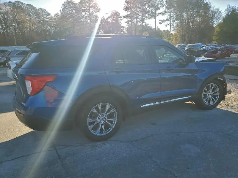 2021 FORD EXPLORER XLT  