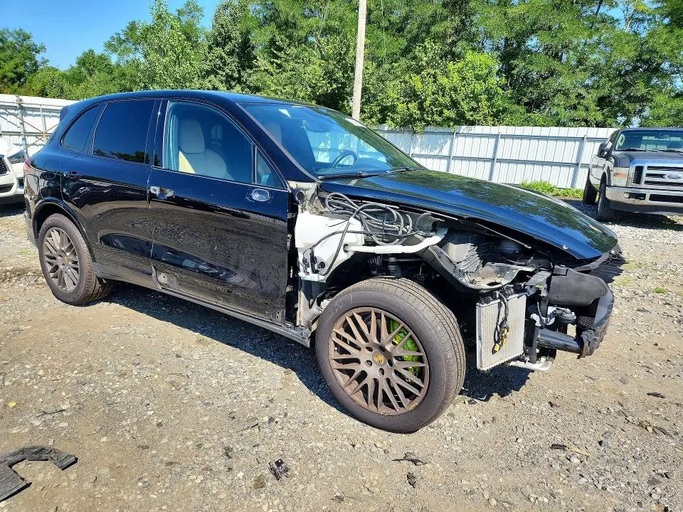 2017 PORSCHE CAYENNE SE HYBRID PLATINUM  