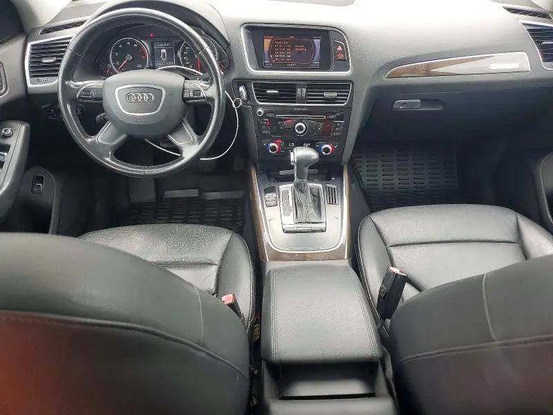 2013 AUDI Q5 PREMIUM  