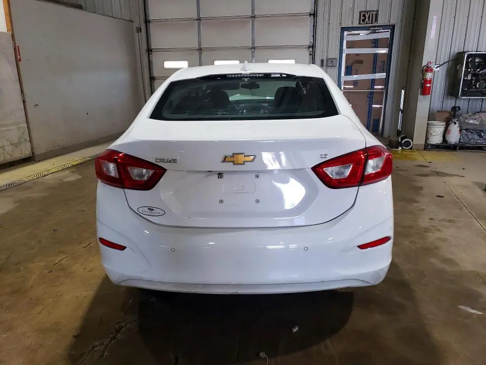 2019 CHEVROLET CRUZE LT  