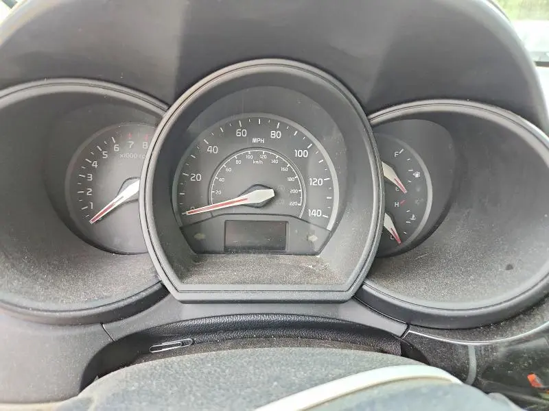 2017 KIA RIO LX  