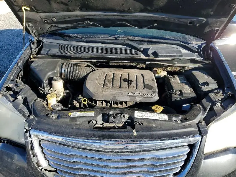 2012 CHRYSLER TOWN & COUNTRY TOURING  