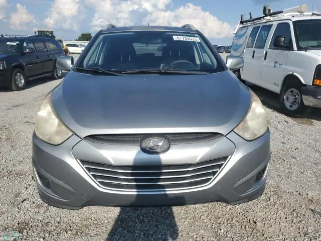 2010 HYUNDAI TUCSON GLS  