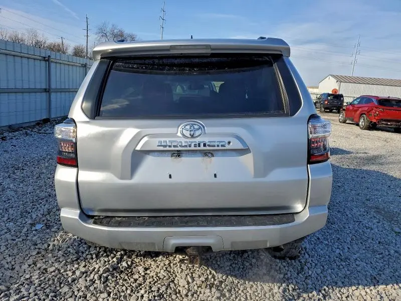 2019 TOYOTA 4RUNNER SR5/SR5 PREMIUM  