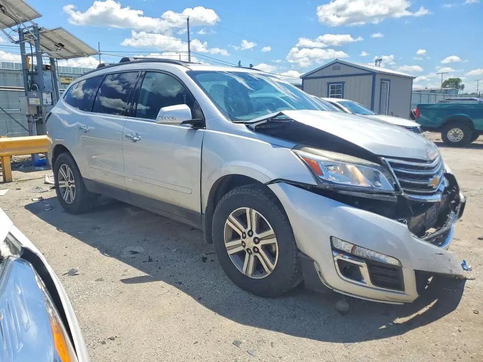 2017 CHEVROLET TRAVERSE LT  