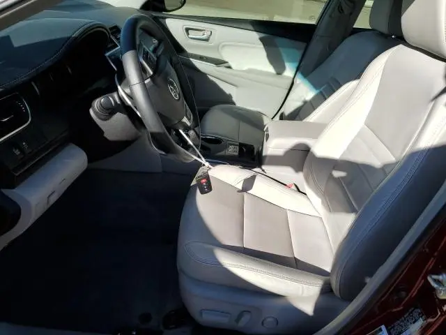 2015 TOYOTA CAMRY LE  