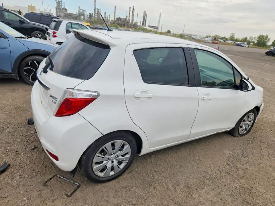 2014 TOYOTA YARIS 5-DOOR L  