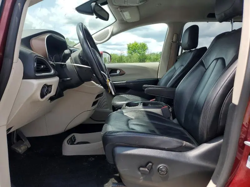 2017 CHRYSLER PACIFICA TOURING L  