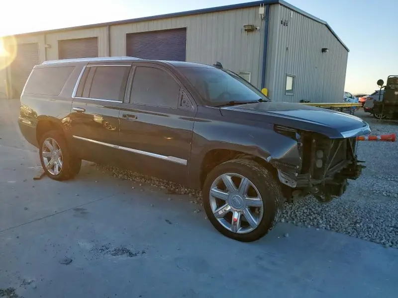 2019 CADILLAC ESCALADE ESV LUXURY  