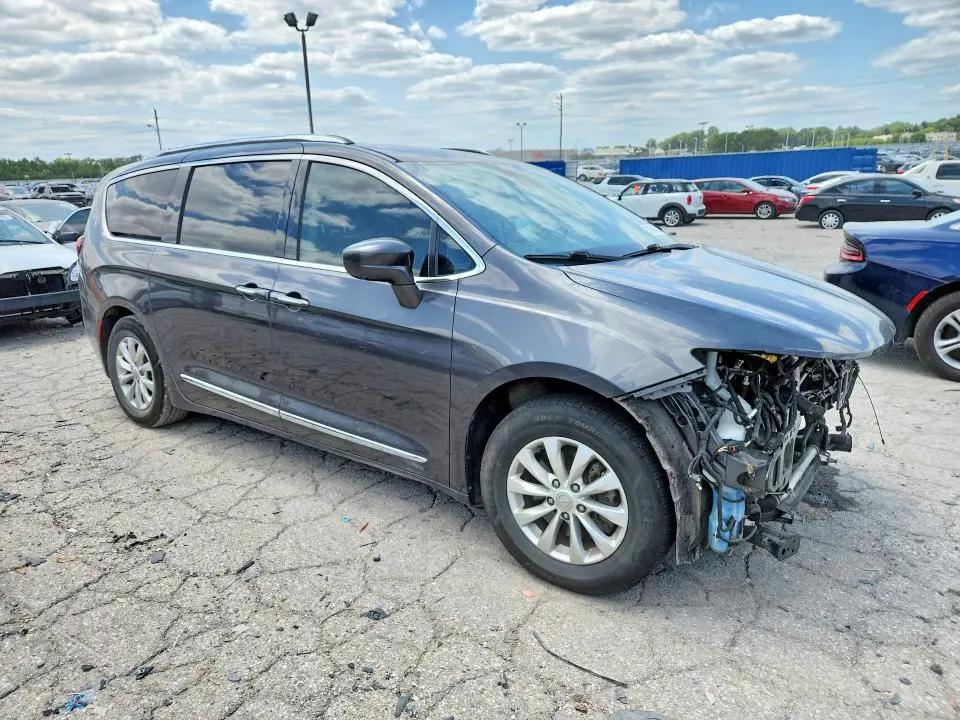 2018 CHRYSLER PACIFICA TOURING L  