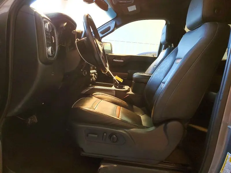 2021 GMC SIERRA K1500 AT4  