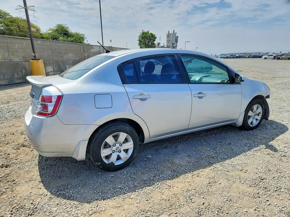 2012 NISSAN SENTRA 2.0  
