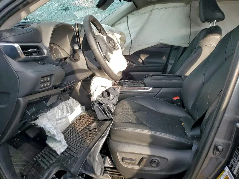 2020 TOYOTA HIGHLANDER HYBRID PLATINUM  