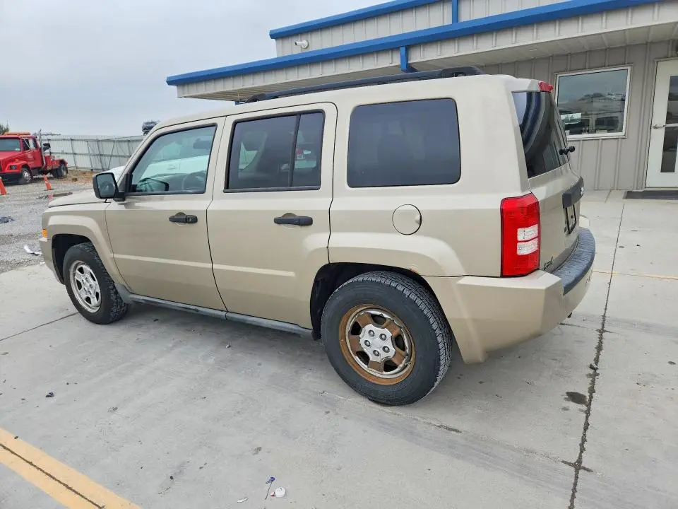 2010 JEEP PATRIOT SPORT  