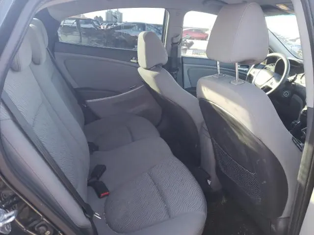 2012 HYUNDAI ACCENT GLS  